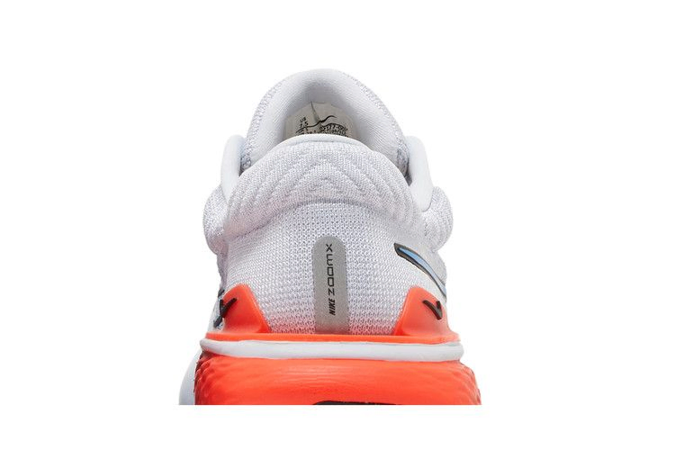 Кроссовки Nike Wmns ZoomX Invincible Run Flyknit 2 'Grey Crimson Blue'