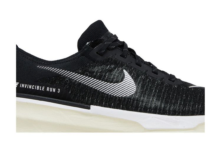 Кроссовки Nike ZoomX Invincible 3 Extra Wide 'Black White'