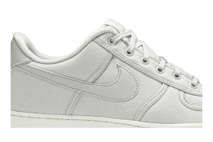 Кроссовки Nike Air Force 1 Low Retro QS 'Light Bone'