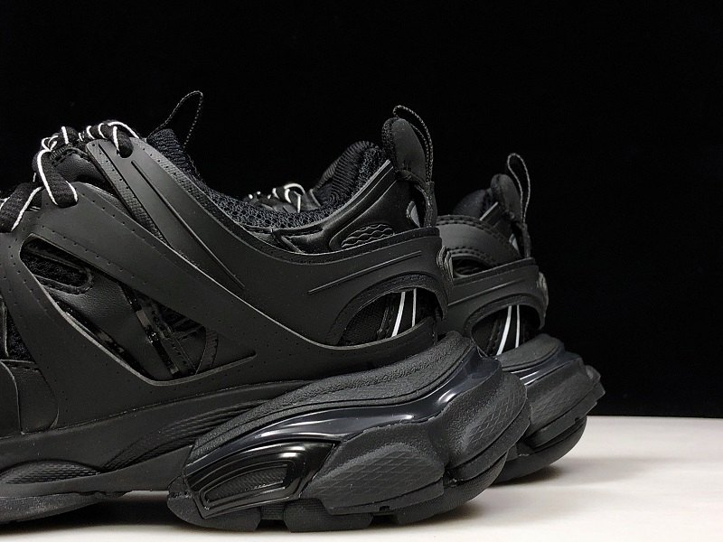 Кроссовки Balenciaga Track Trainer Triple Black