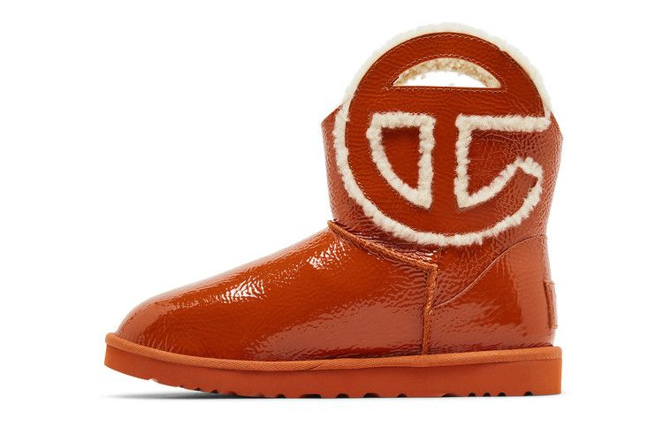 telfar-x-logo-mini-boot-crinkle-spicy-pumpkin-1155790-syp_02