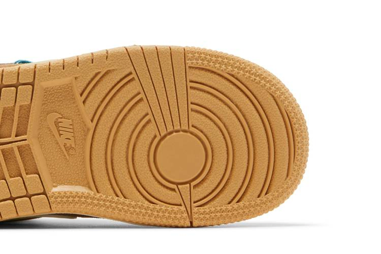 air-jordan-1-mid-se-td-cacao-wow-dz6339-200_04