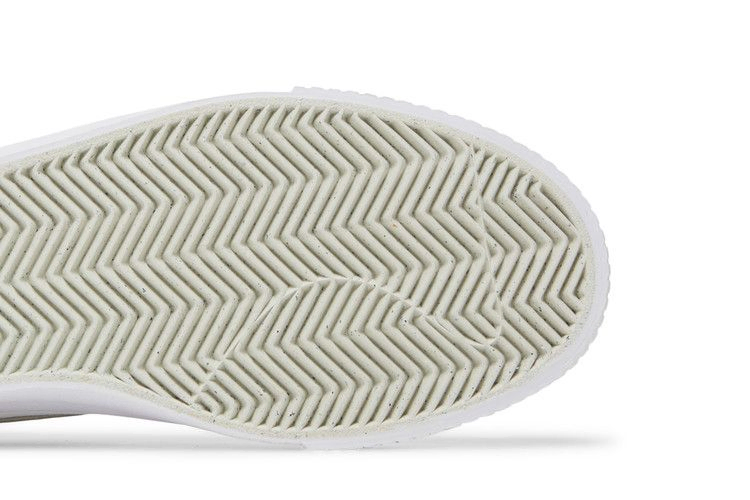 daan-van-der-linden-x-blazer-court-sb-white-wolf-grey-cz5605-100_04
