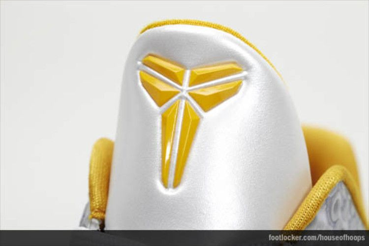Кроссовки Nike Zoom Kobe 6 'White Del Sol' 2011