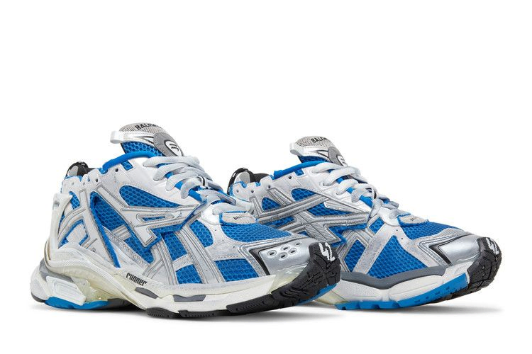 balenciaga-runner-sneaker-blue-677403-w3rb3-4912_07