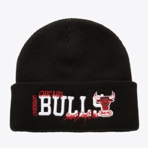 Mitchell-Ness-Black-Chicago-Bulls-Billboard-Vintage-Logo-Cuffed-Knit-Beanie-300x300