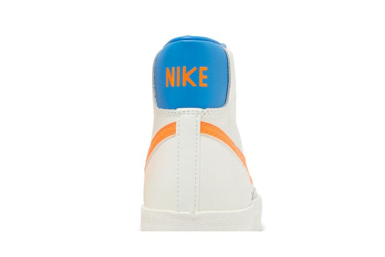 Кроссовки Nike Wmns Blazer Mid '77 'Sail Total Orange'