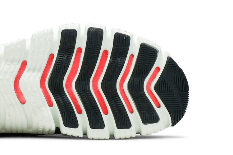 free-metcon-3-dark-grey-crimson-cj0861-060_04