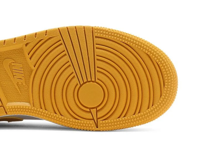 Krossovki-Air-Jordan-1-GS-Pollen-4