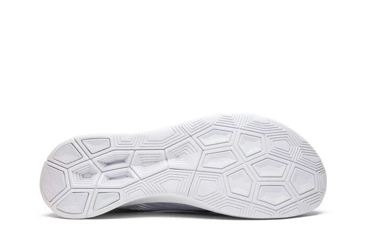 Krossovki-Nike-Zoom-Fly-SP-Be-True-3