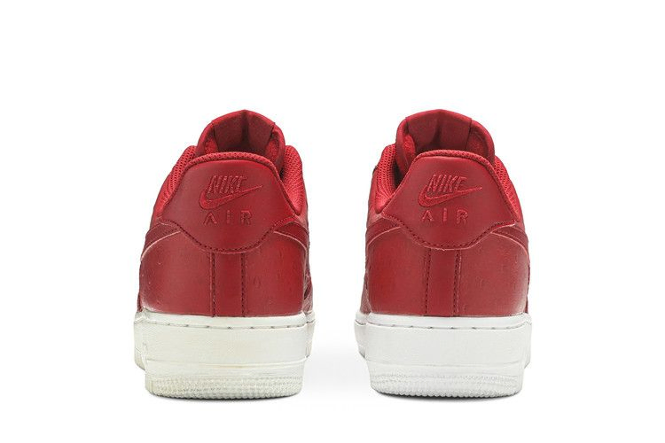 Кроссовки Nike Air Force 1 Low '07 LV8 'Gym Red'