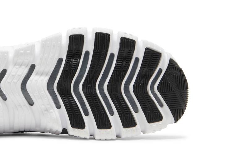 Кроссовки Nike Free Metcon 5 'Smoke Grey'