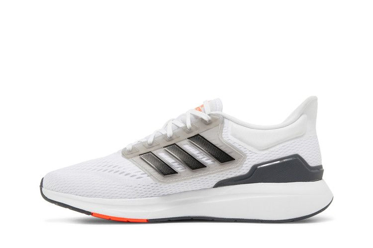 eq21-run-white-black-h00511_02