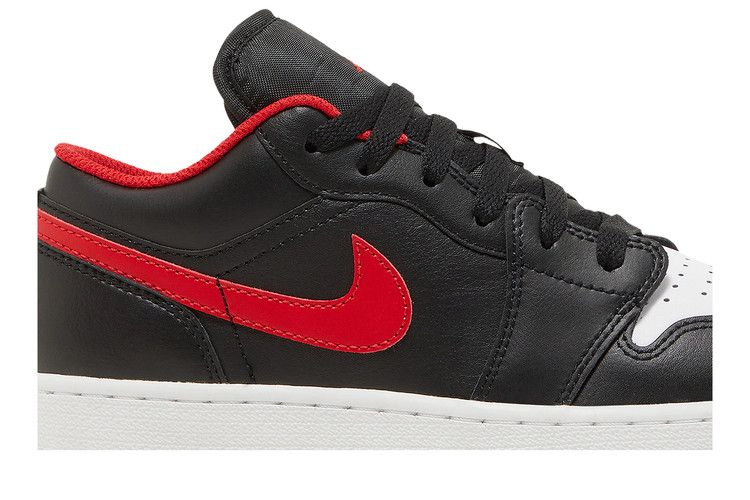 Кроссовки Air Jordan 1 Low GS 'White Toe'