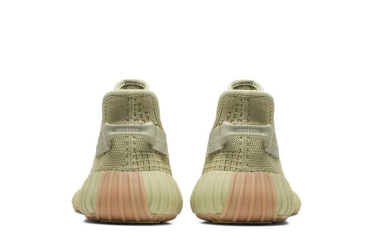 Кроссовки adidas Yeezy Boost 350 V2 'Sulfur'