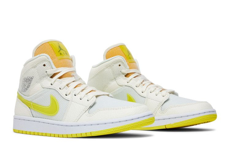 wmns-air-jordan-1-mid-se-voltage-yellow-db2822-107_07