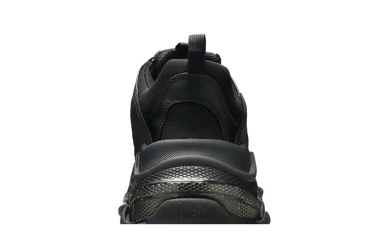 Кроссовки Balenciaga Triple S Sneaker 'Clear Sole - Black'