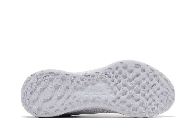 Кроссовки Nike Revolution 6 Next Nature 'Triple White'