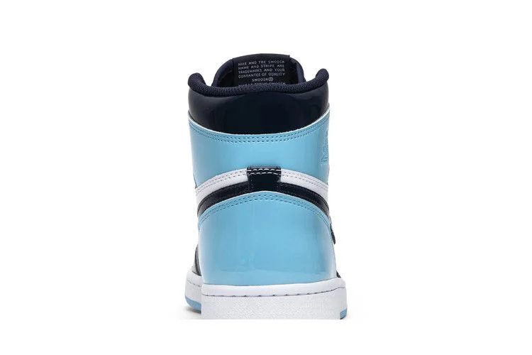 Кроссовки Wmns Air Jordan 1 Retro High OG 'Blue Chill'