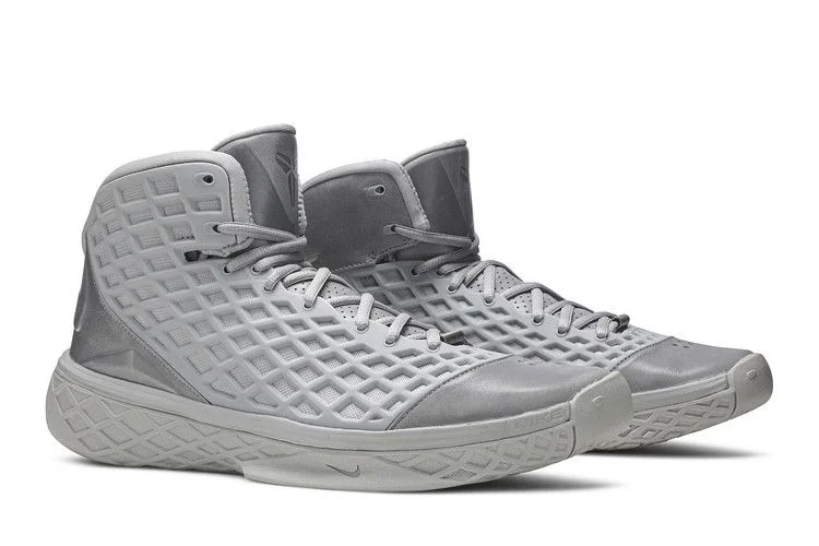 Krossovki-Nike-Zoom-Kobe-3-Fade-To-Black-5