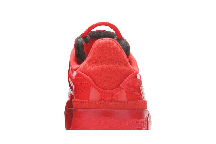 cardi-b-x-wmns-club-c-instinct-red-fz4932_06