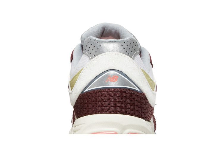 Кроссовки Up There x New Balance 2002R 'Backyard Legends II'