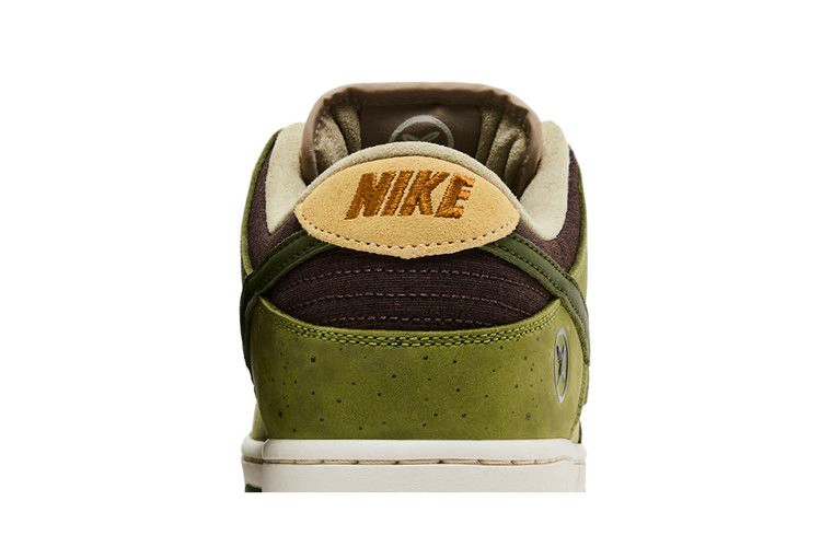 Кроссовки Yuto Horigome x Nike Dunk Low SB 'Matcha'