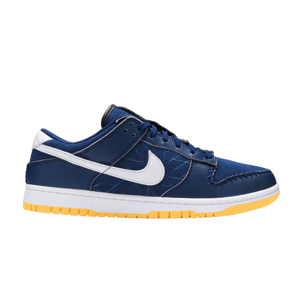 Krossovki-Kyrie-Irving-x-Nike-Dunk-Low-N7-By-You