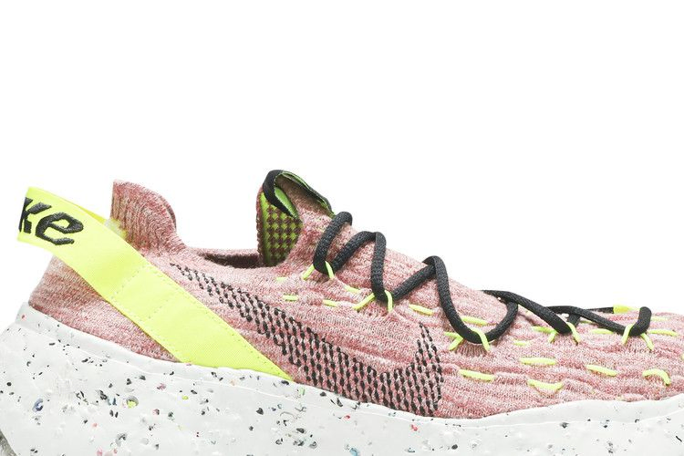 wmns-space-hippie-04-light-arctic-pink-cd3476-700_01