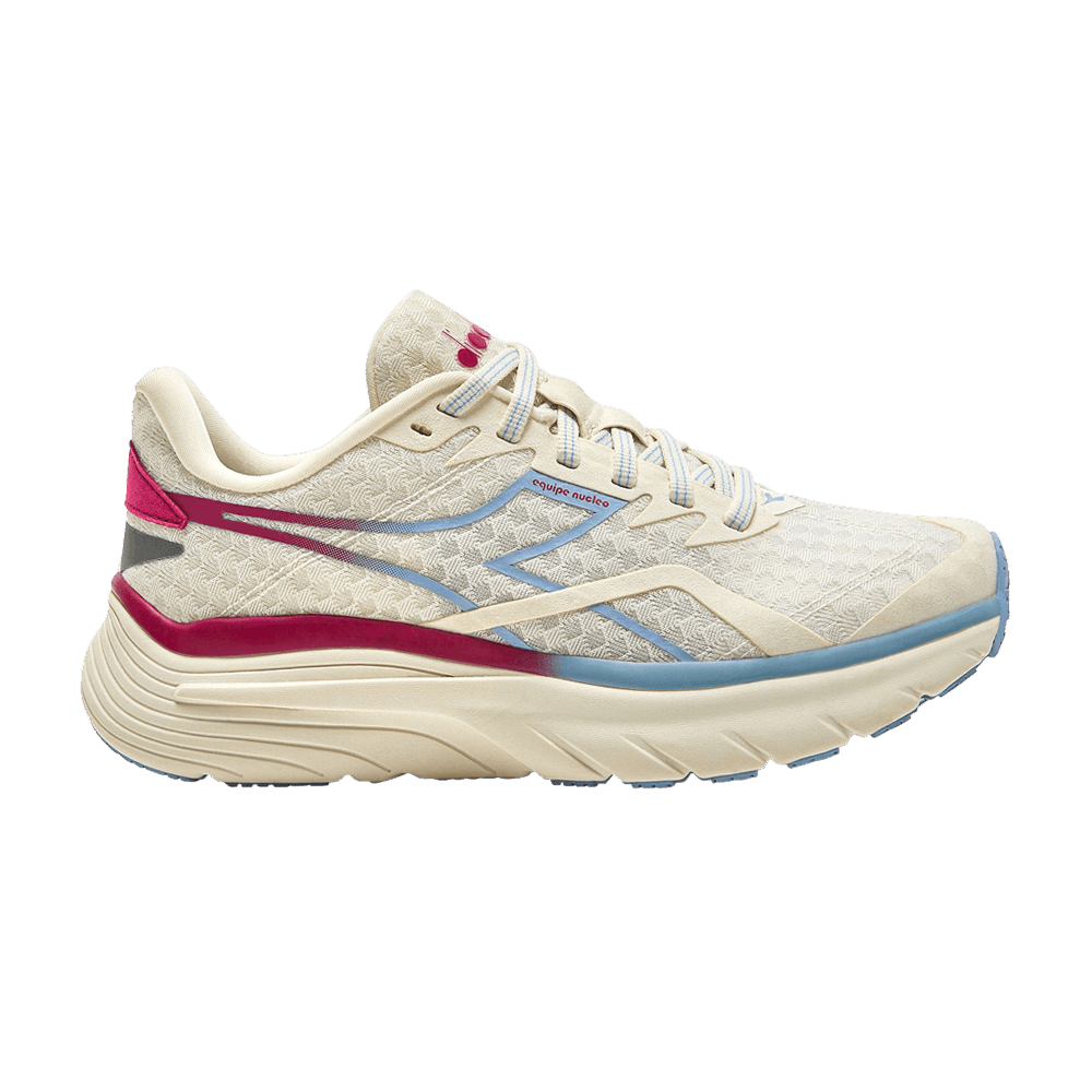 wmns-equipe-nucleo-whisper-white-rubine-red-101-179095-d0659