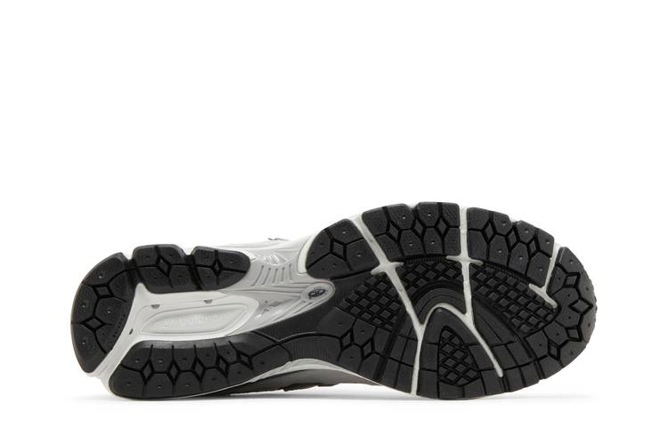 Кроссовки New Balance 2002R 'Light Dark Grey'