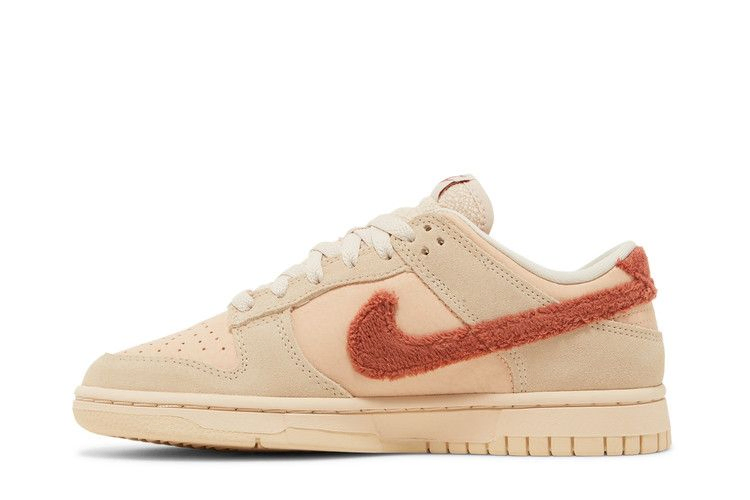 Кроссовки Nike Wmns Dunk Low 'Terry Swoosh'