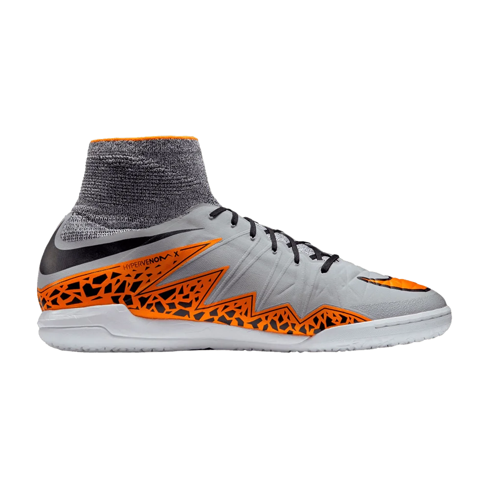 Krossovki-Nike-HypervenomX-Proximo-IC-Wolf-Grey-Total-Orange