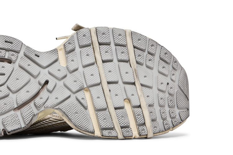 Кроссовки Balenciaga 3XL Sneaker 'Worn-Out - Light Beige'