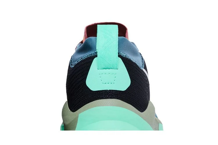 Кроссовки Nike ZoomX Zegama 'Mineral Slate'