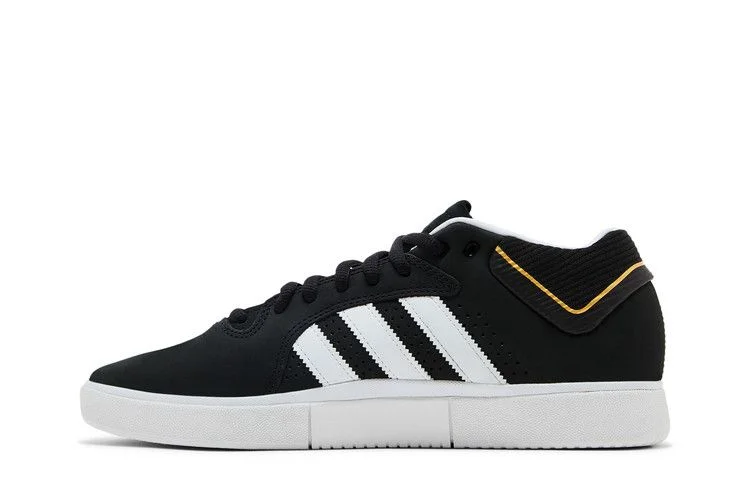 Krossovki-Adidas-Tyshawn-Black-White-Gold-2