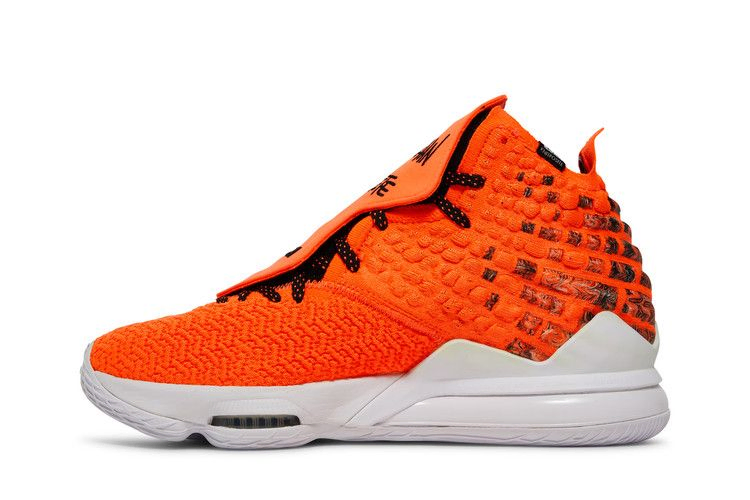 Кроссовки Nike Uninterrupted x LeBron 17 'More Than An Athlete - Hyper Crimson'