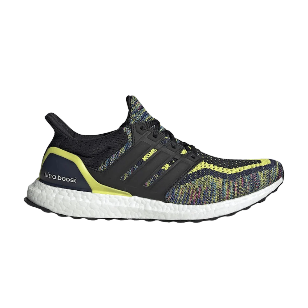 Krossovki-adidas-UltraBoost-Shock-Yellow