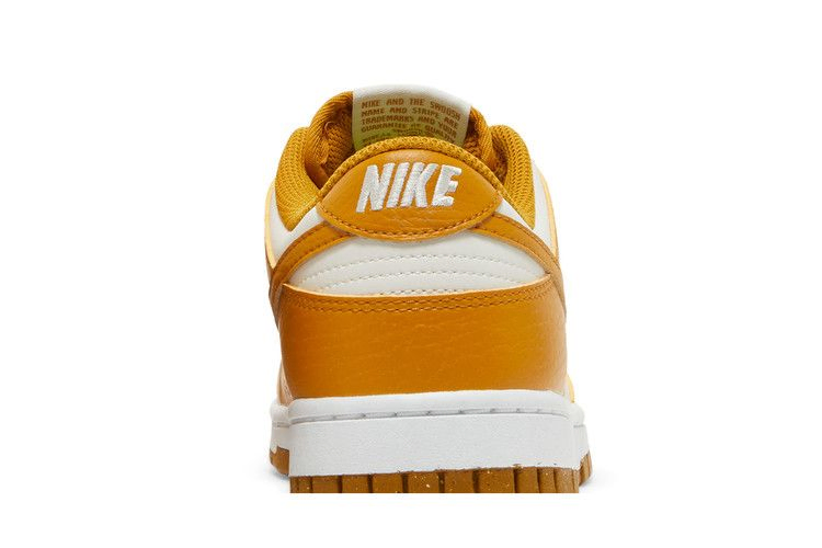 Кроссовки Nike Wmns Dunk Low Next Nature 'Gold Phantom'