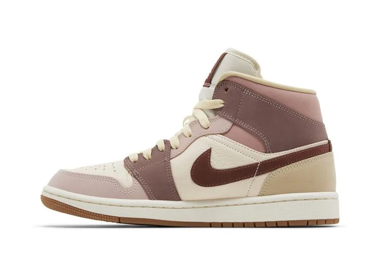 Кроссовки Wmns Air Jordan 1 Mid SE 'Dark Pony Smoky Mauve'