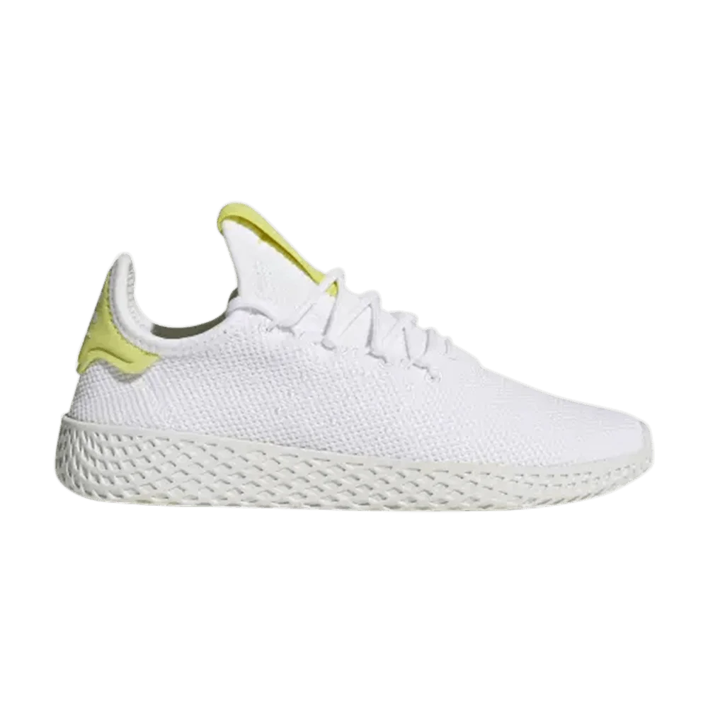 Krossovki-Pharrell-x-adidas-Tennis-Hu-J-White