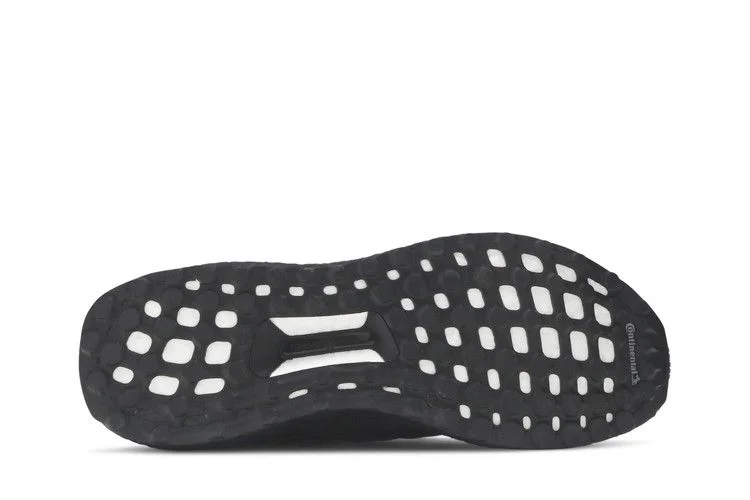 Кроссовки Adidas UltraBoost 1.0 Retro 'Triple Black' 2020