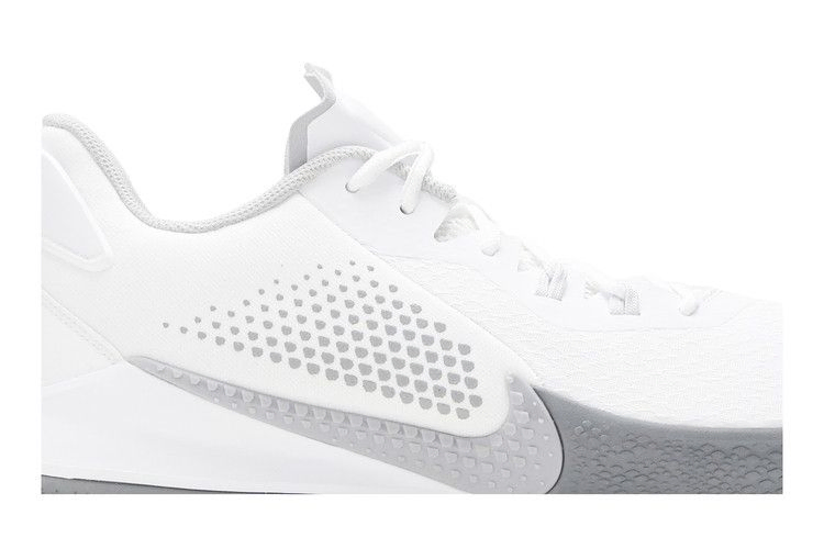 Кроссовки Nike Mamba Fury 'White Wolf Grey'