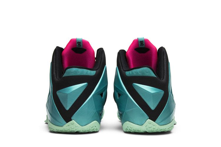 Кроссовки Nike LeBron 11 'South Beach'