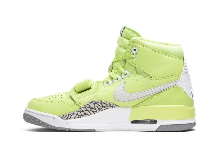 Кроссовки Just Don x Air Jordan Jordan Legacy 312 'Ghost Green'