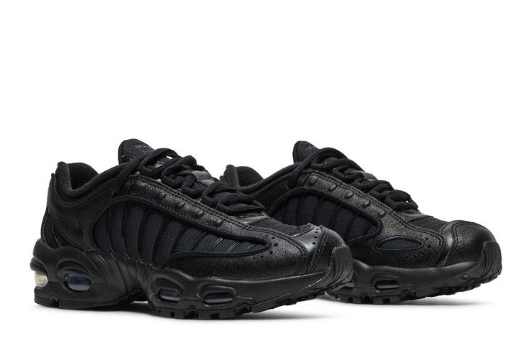 air-max-tailwind-4-gs-triple-black-bq9810-004_07