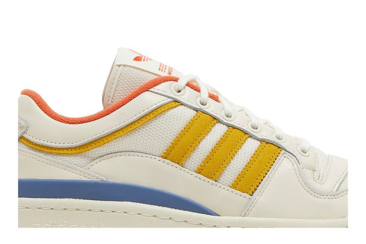 wood-wood-x-forum-low-off-white-yellow-gw9313_01