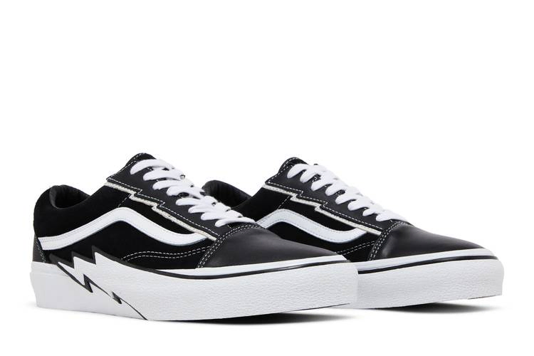 mastermind-world-x-old-skool-vlt-lx-bolt-punk-culture-vn0007prblk_07