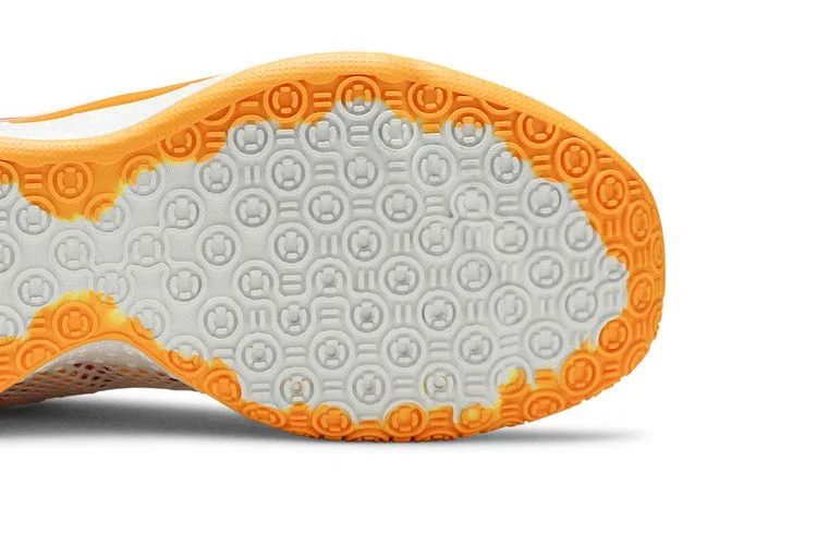 Krossovki-Gatorade-x-Nike-PG-4-Orange-GX-4