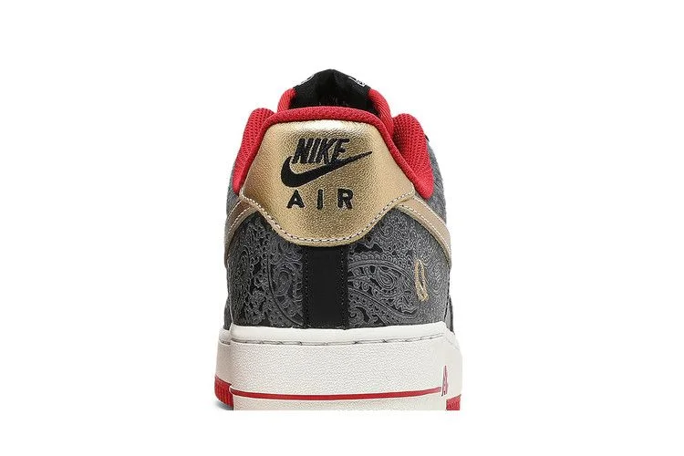 Krossovki-Nike-Air-Force-1-07-LX-Spades-6